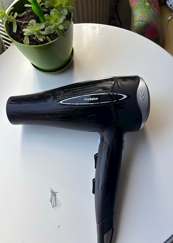  Beden Bosch 2000W Saç Kurutma Makinesi PHD9760
