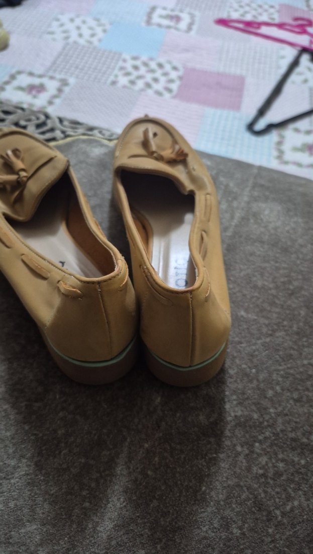 Bej Deri Püsküllü Kız Çocuk Loafer - Görsel 3