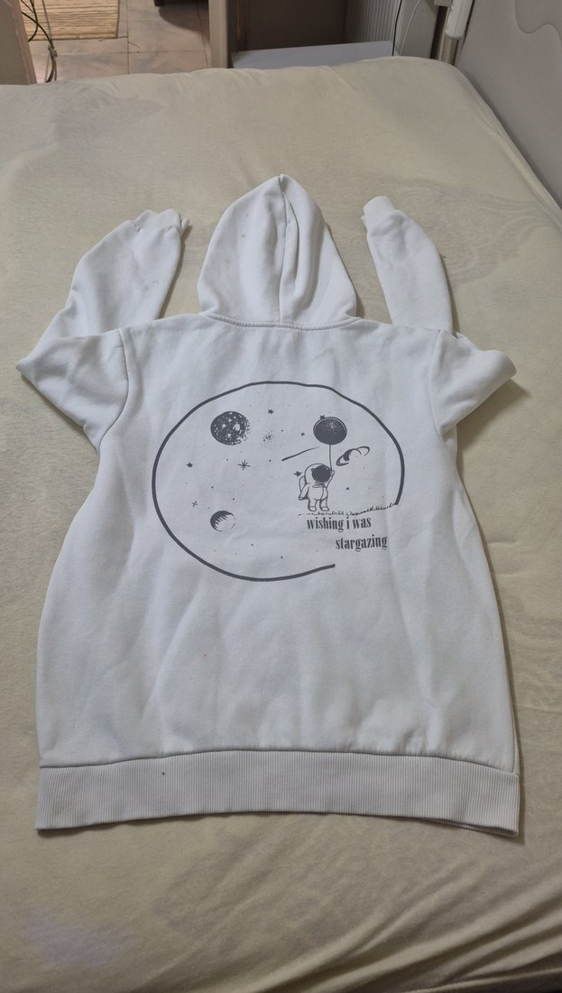 kapşonlu beyaz - Görsel 2