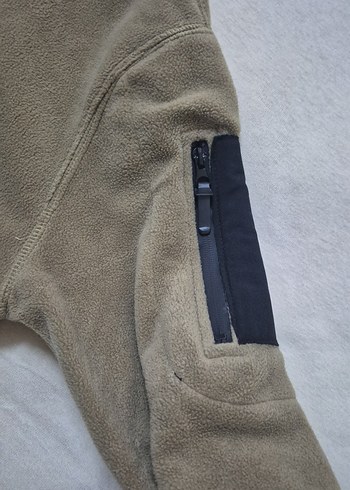 Gri Kapüşonlu Fermuarlı Erkek Polar - Görsel 4