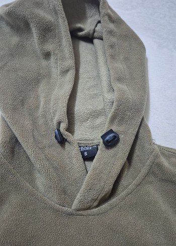 Gri Kapüşonlu Fermuarlı Erkek Polar - Görsel 3