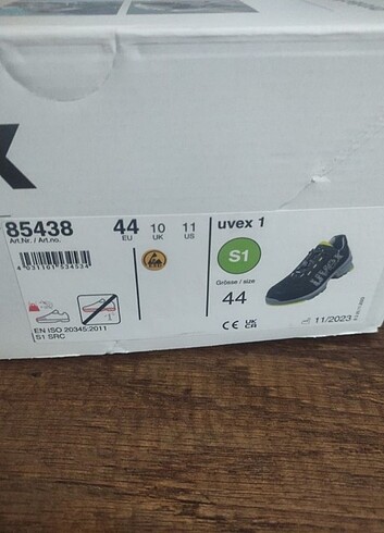 Uvex 44 numara iş ayakkabısı