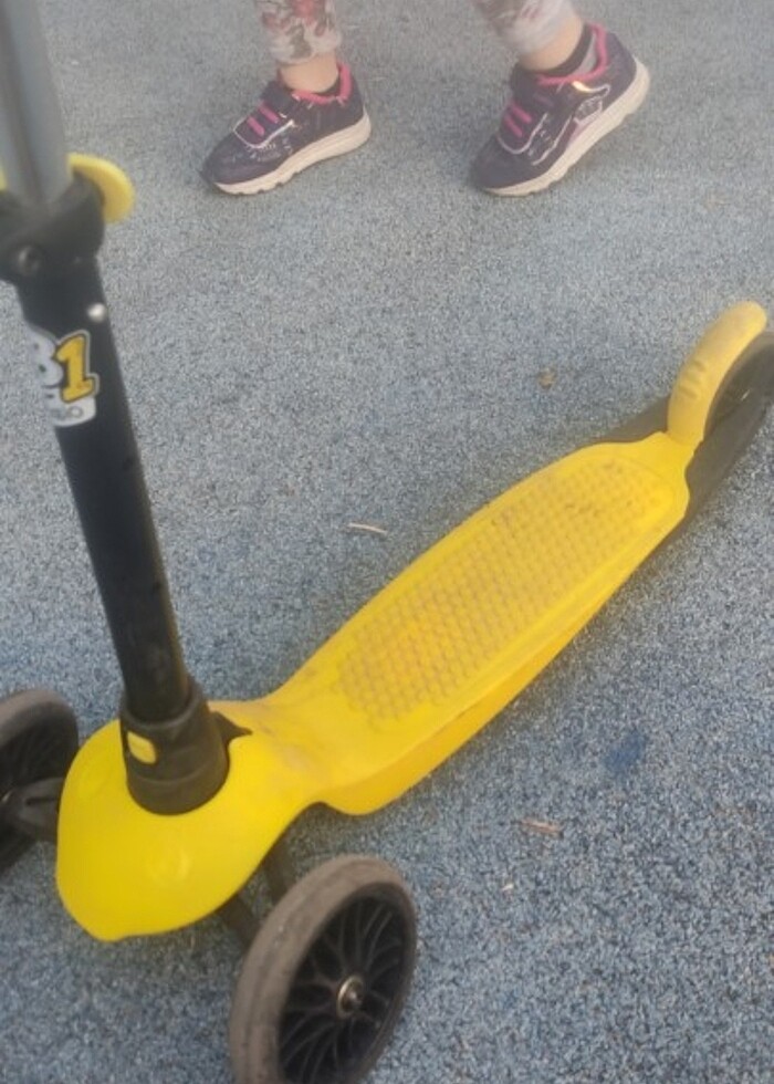 Decathlon çocuk scoter - Görsel 2