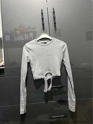 beli bant detayli crop mini ust bluz
