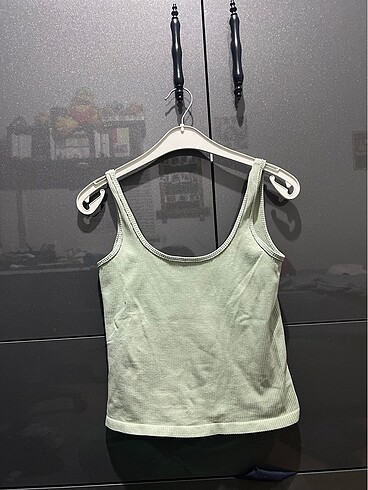m Beden yeşil Renk askılı mini üst crop