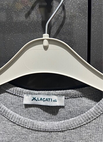 m Beden ikili beli detayli crop ust