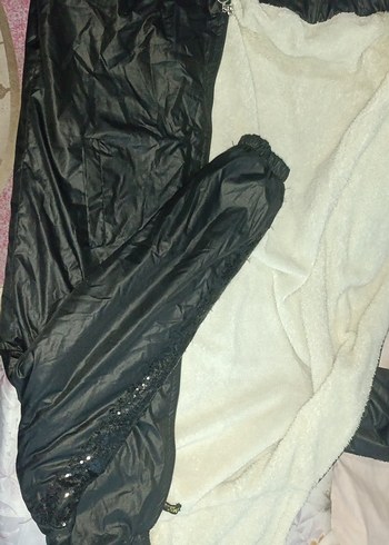 i i Polarlı dışı yağmurluk gibi - Görsel 2