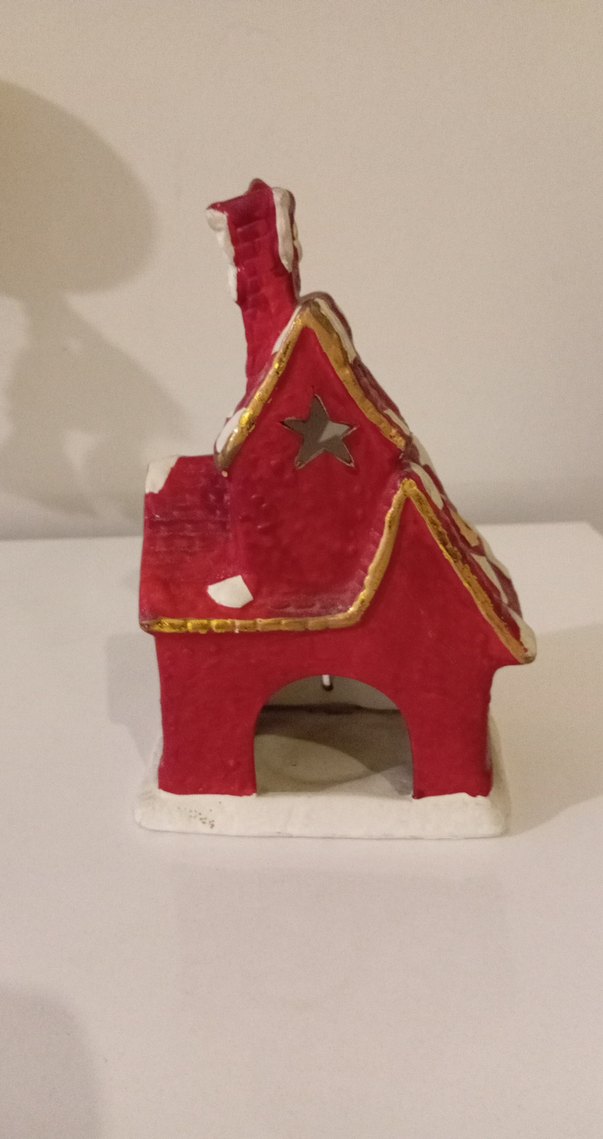 Kırmızı Renkli Ev Figürünü mumluk - Görsel 2