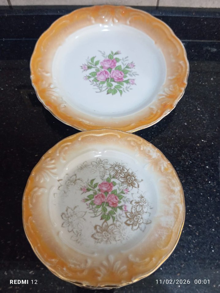 Çiçek Desenli Beyaz ve Turuncu Porselem Tabak Seti - Görsel 3