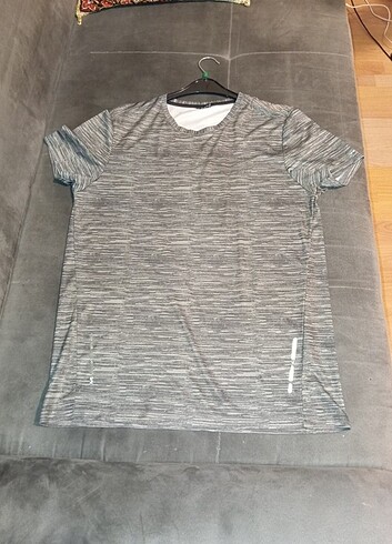 LC Waikiki LCW ERKEK SPOT T-SHİRT