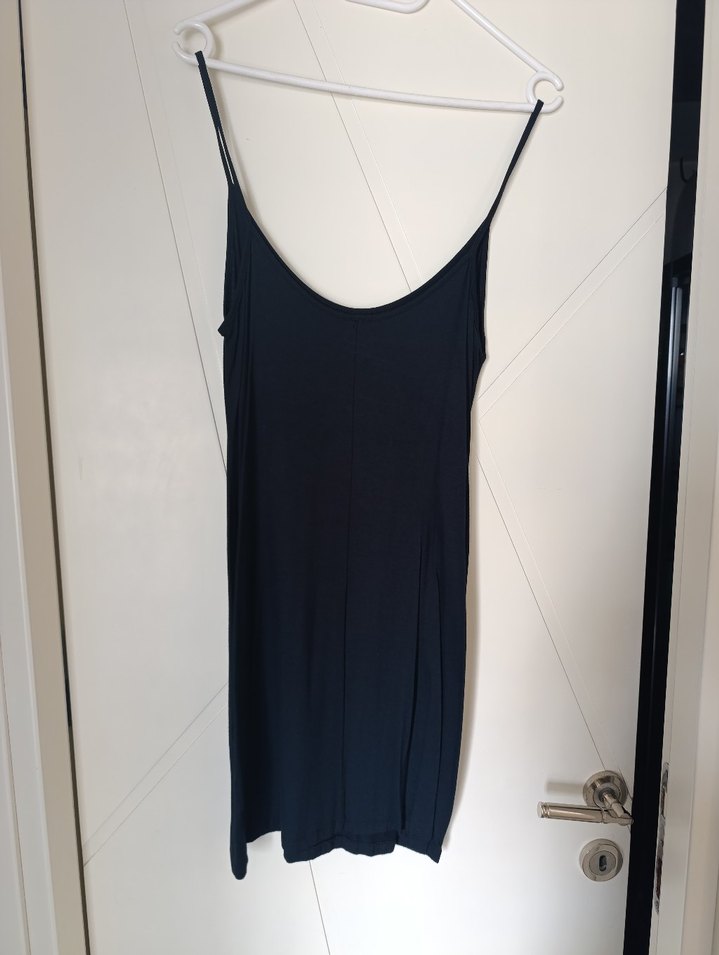 Siyah V Yakalı Uzun Kollu Kadın Elbise - Görsel 2