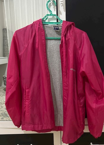 Pembe Kapüşonlu Kadın Ceket Yağmurluk