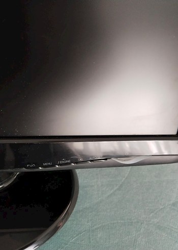 LG Siyah Monitör - Görsel 2