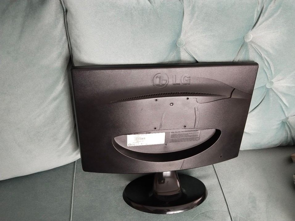 LG Siyah Monitör - Görsel 3