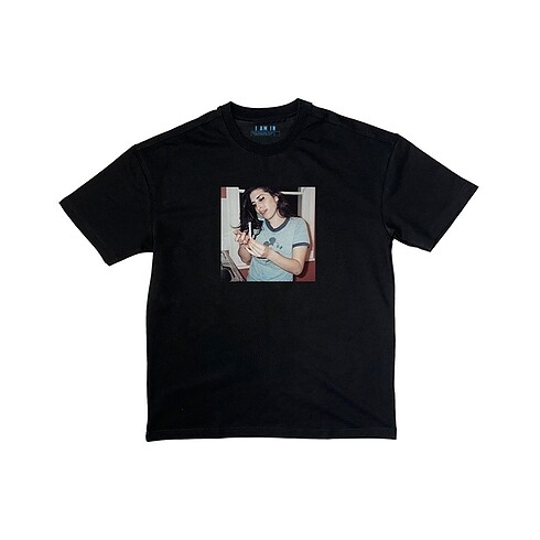 Amy Winehouse baskılı t-shirt