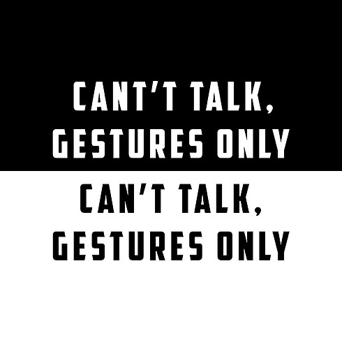 Diğer Can?t talk gestures only slogan baskılı t-shirt