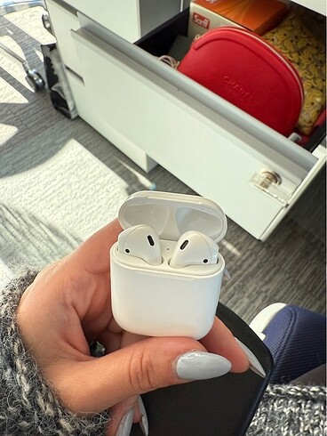 Airpods 2