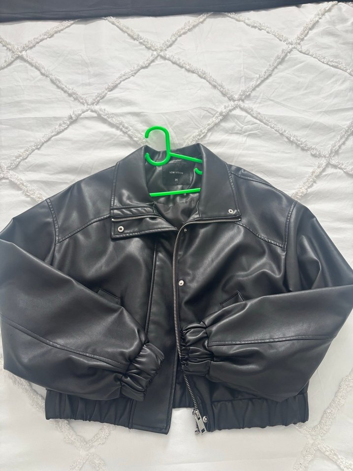 Düğmeli Siyah Deri Kadın Ceket - Görsel 2