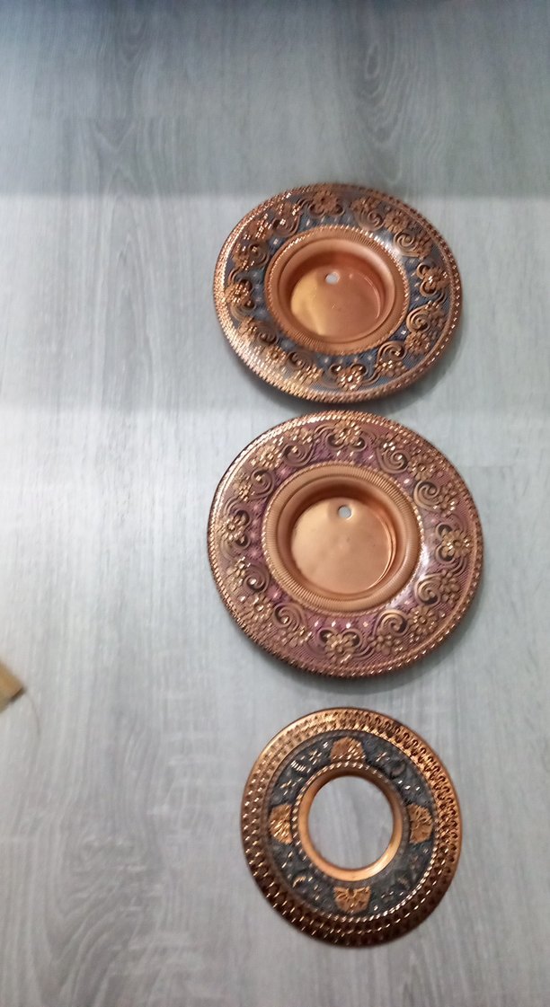 Bakir Desenli Parlak Çok Renkli Tabaklar - Görsel 3