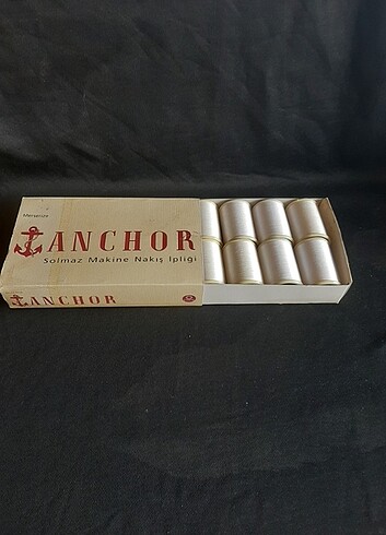 Beden beyaz Renk ANCHOR Makina Nakış İpliği 25 gr. Beyaz