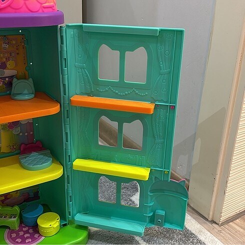 Beden Gabby?s Dollhouse Festival Evi