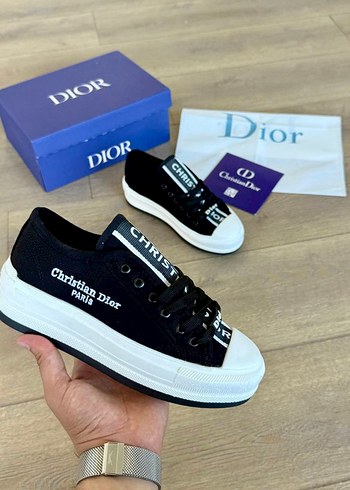 Christian Dior