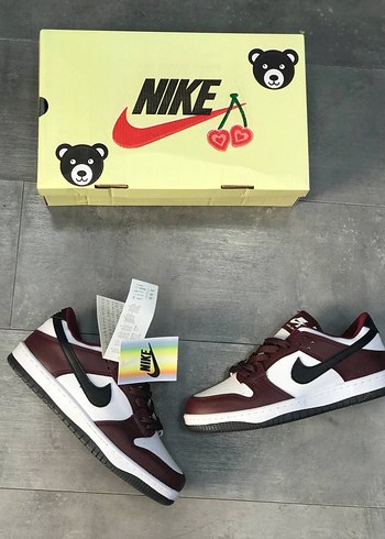 Nike SB Dunk