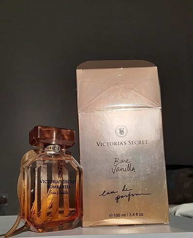 Victoria s Secret Bare Vanilya kadın parfümü 100 ml