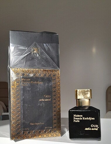 Maison Goyard Oud Satin Mood unisex parfüm 70 ml