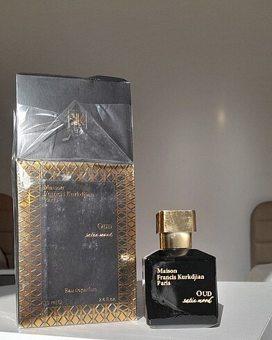 Beden Oud Satin Mood unisex parfüm 70 ml