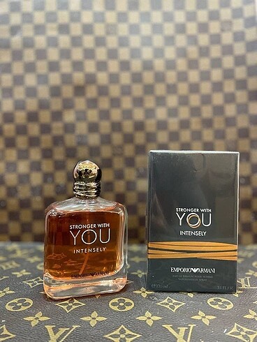 Emporio Armani You erkek parfümü 100 ml