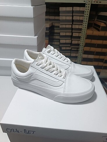 Vans spor ayakkabı