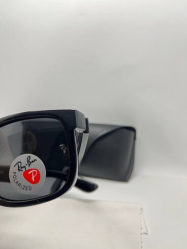 Beden Ray Ban Wayfarer