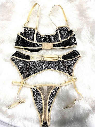 Victoria s Secret Jartiyer takımı