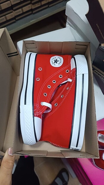 Converse Converse