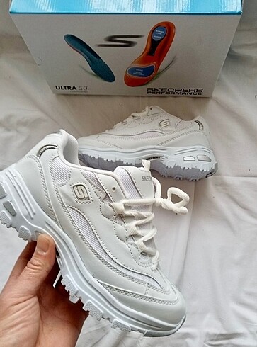 Skechers DLites