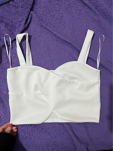 Pull and bear crop top
