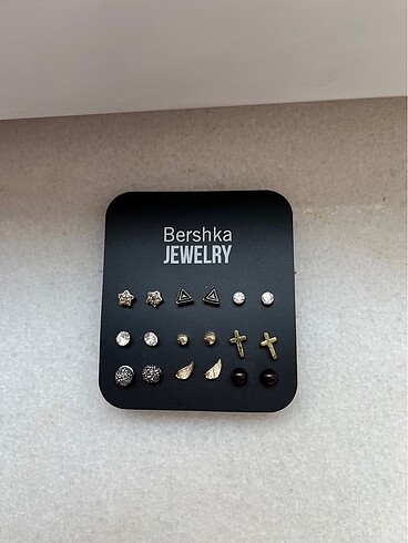 Beden Bershka küpe seti