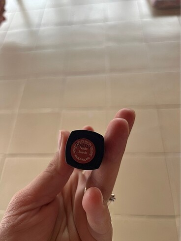 Avon Avon ruj