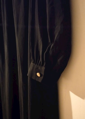 Siyah Dökümlü Roba'dan Uzun gerçek viskon Elbise - Görsel 2