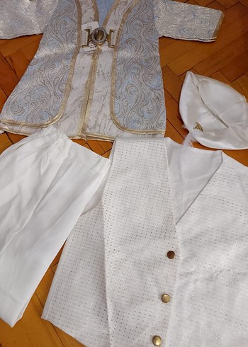 İşlemeli Beyaz Çocuk Takımı - Görsel 3