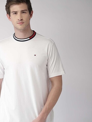 Tommy Hilfiger Erkek Basıc