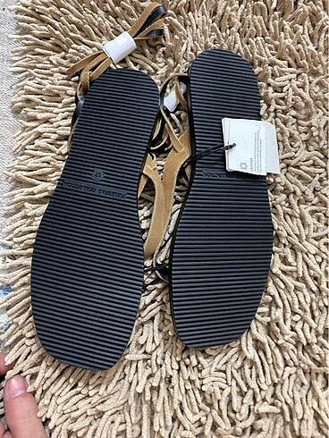 37 Beden camel Renk Pull&Bear süet sandalet
