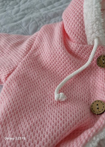 Kapüşonlu Örgü Pembe Bebek Tulumu - Görsel 3