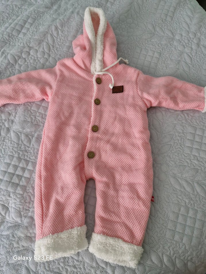 Kapüşonlu Örgü Pembe Bebek Tulumu - Görsel 2