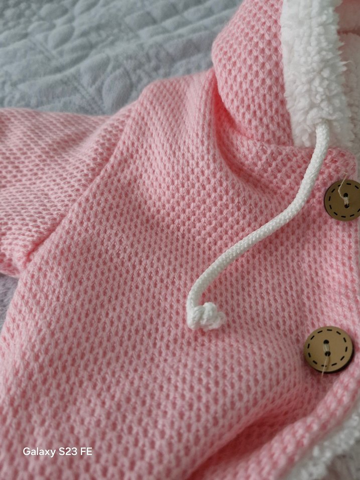 Kapüşonlu Örgü Pembe Bebek Tulumu - Görsel 3
