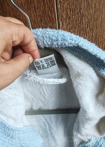 Nakışlı Erkek Çocuk Mavi Bornoz - Görsel 3