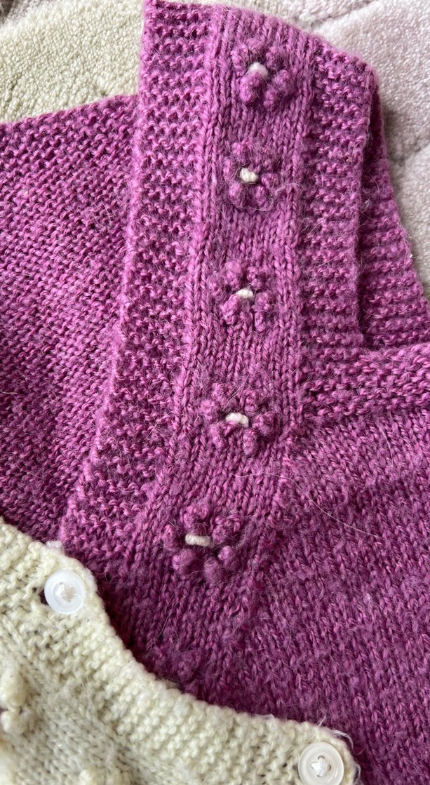 Nakışlı Örgü Kız Çocuk Süveter - Görsel 3