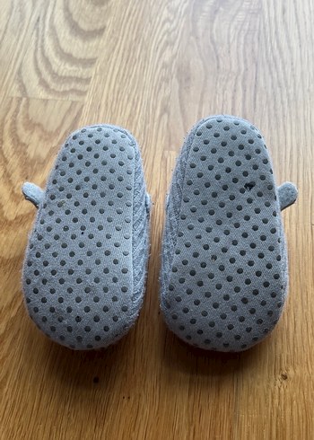 Gri Örgü Kız Bebek Ev Ayakkabısı - Görsel 4