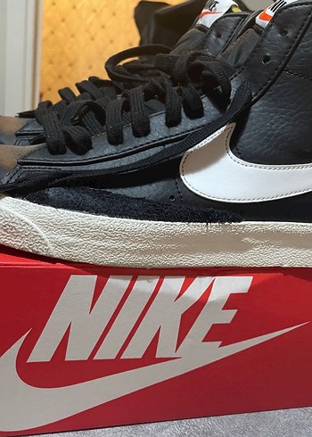 NİKE BLAZER MİD 77 VİNTAGE BLACK